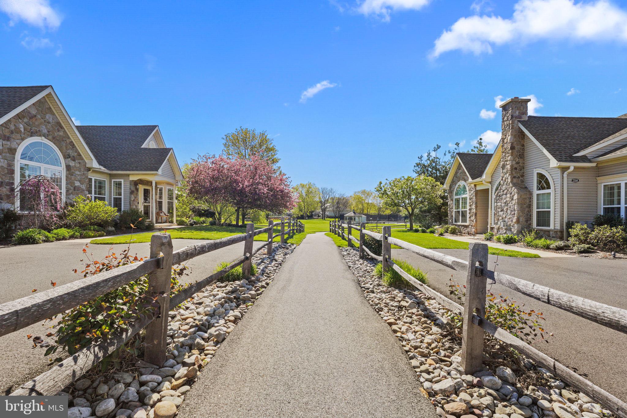 VILLAS AT SHADYBRO - Residential