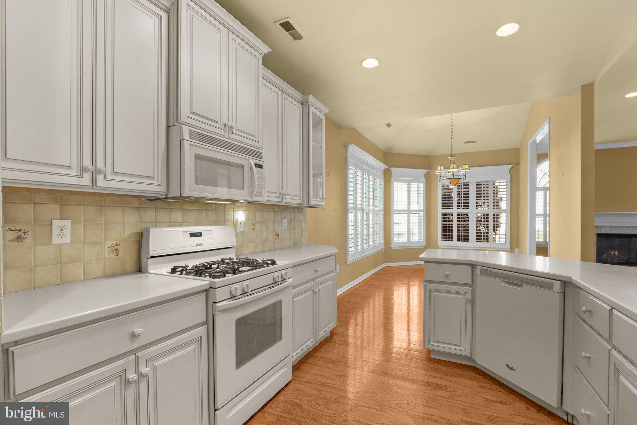 VILLAS AT SHADYBRO - Residential