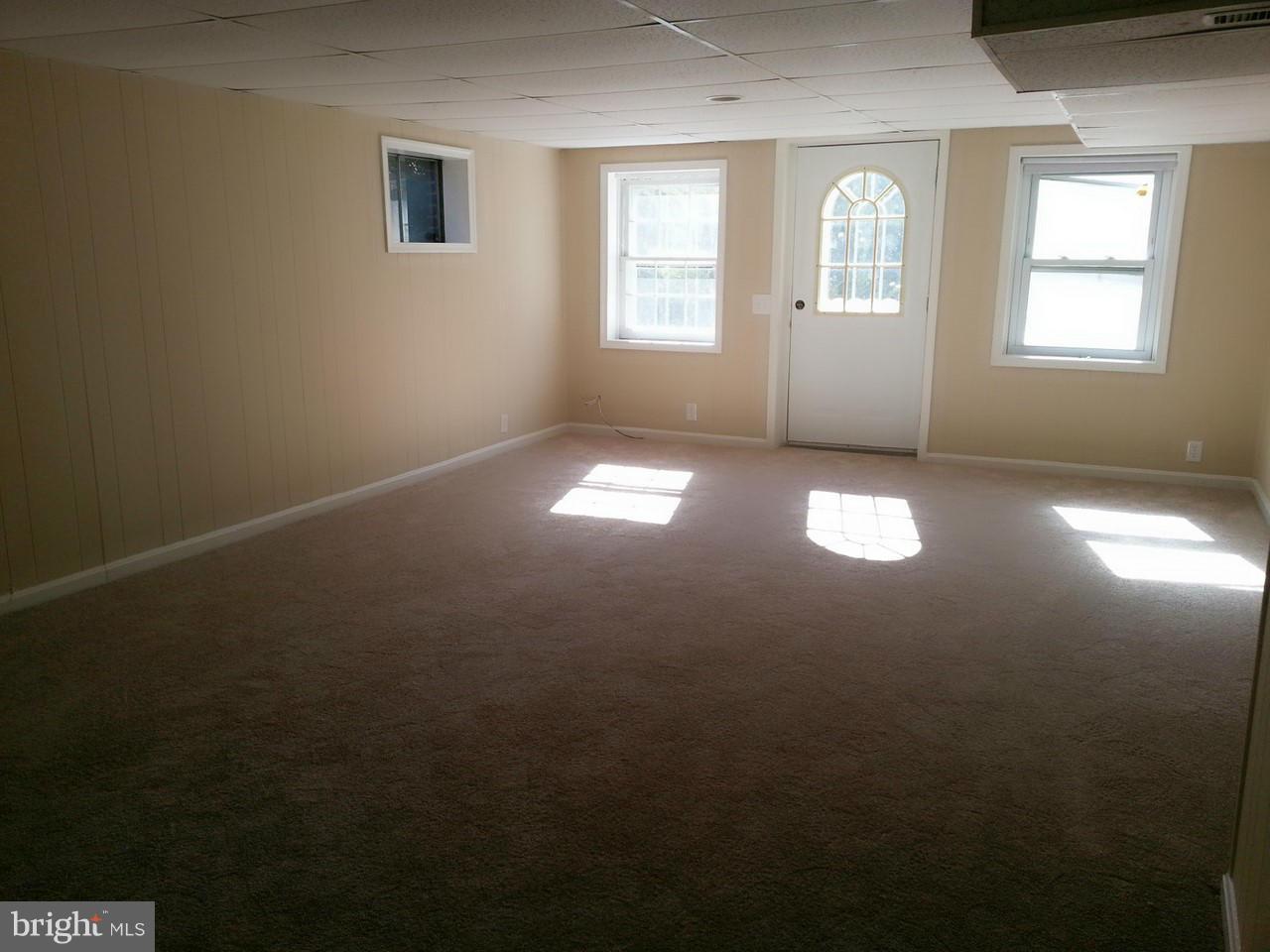 CHESTNUT HILLS - Residential