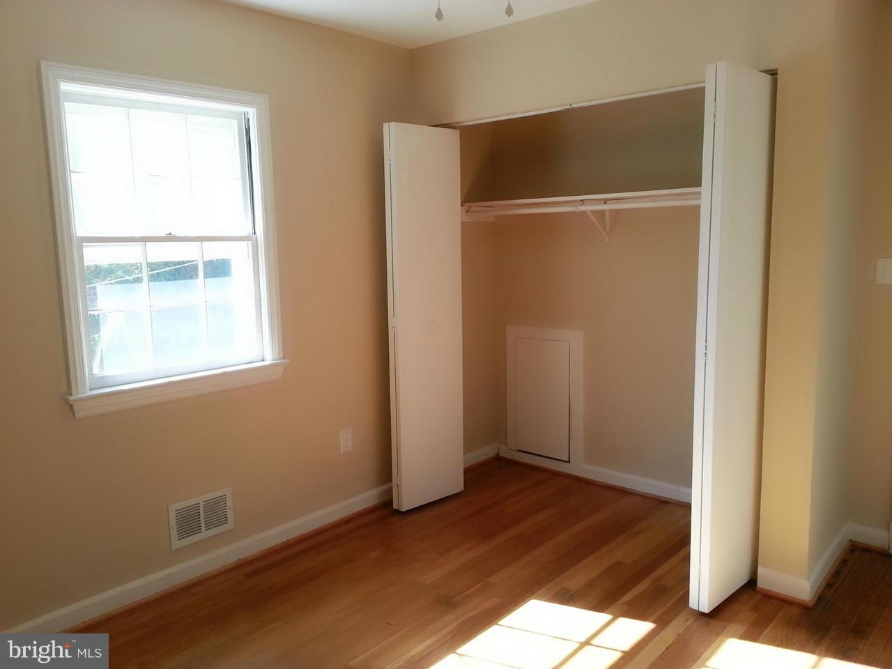 CHESTNUT HILLS - Residential