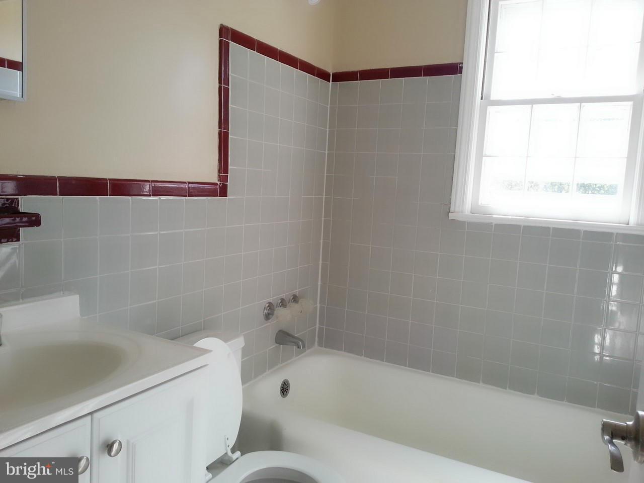 CHESTNUT HILLS - Residential