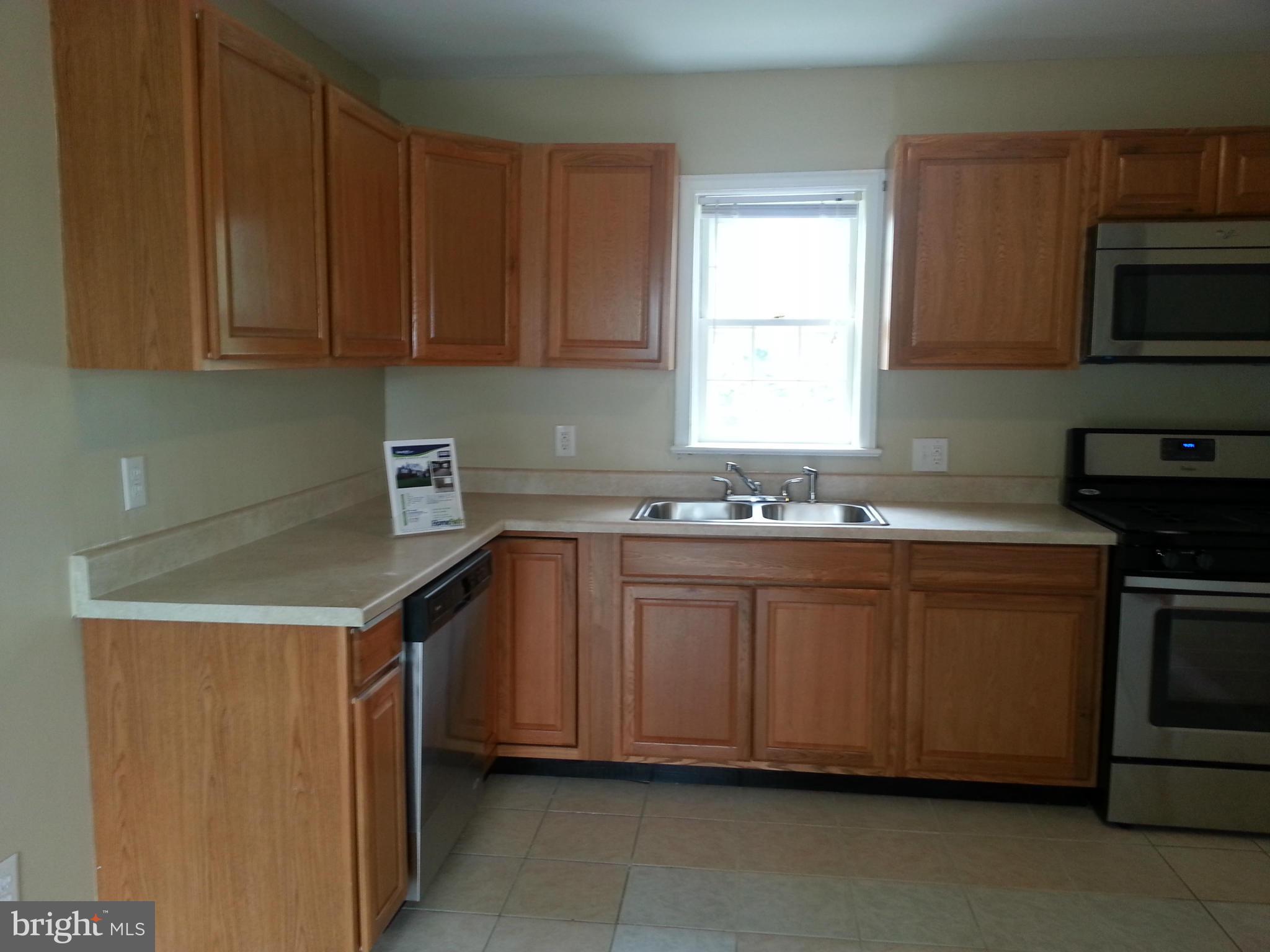 CHESTNUT HILLS - Residential