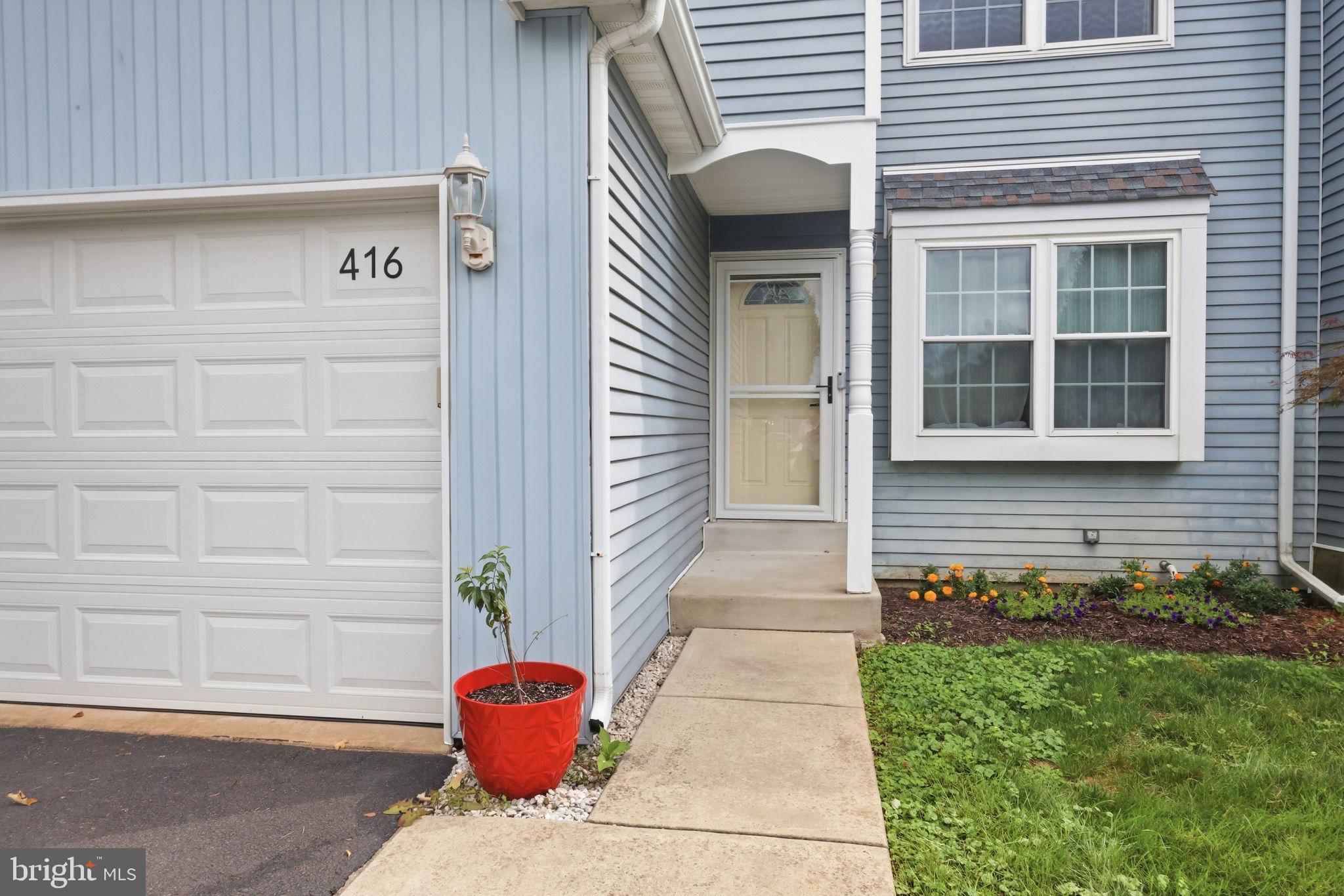 416 BELLOWS LANE