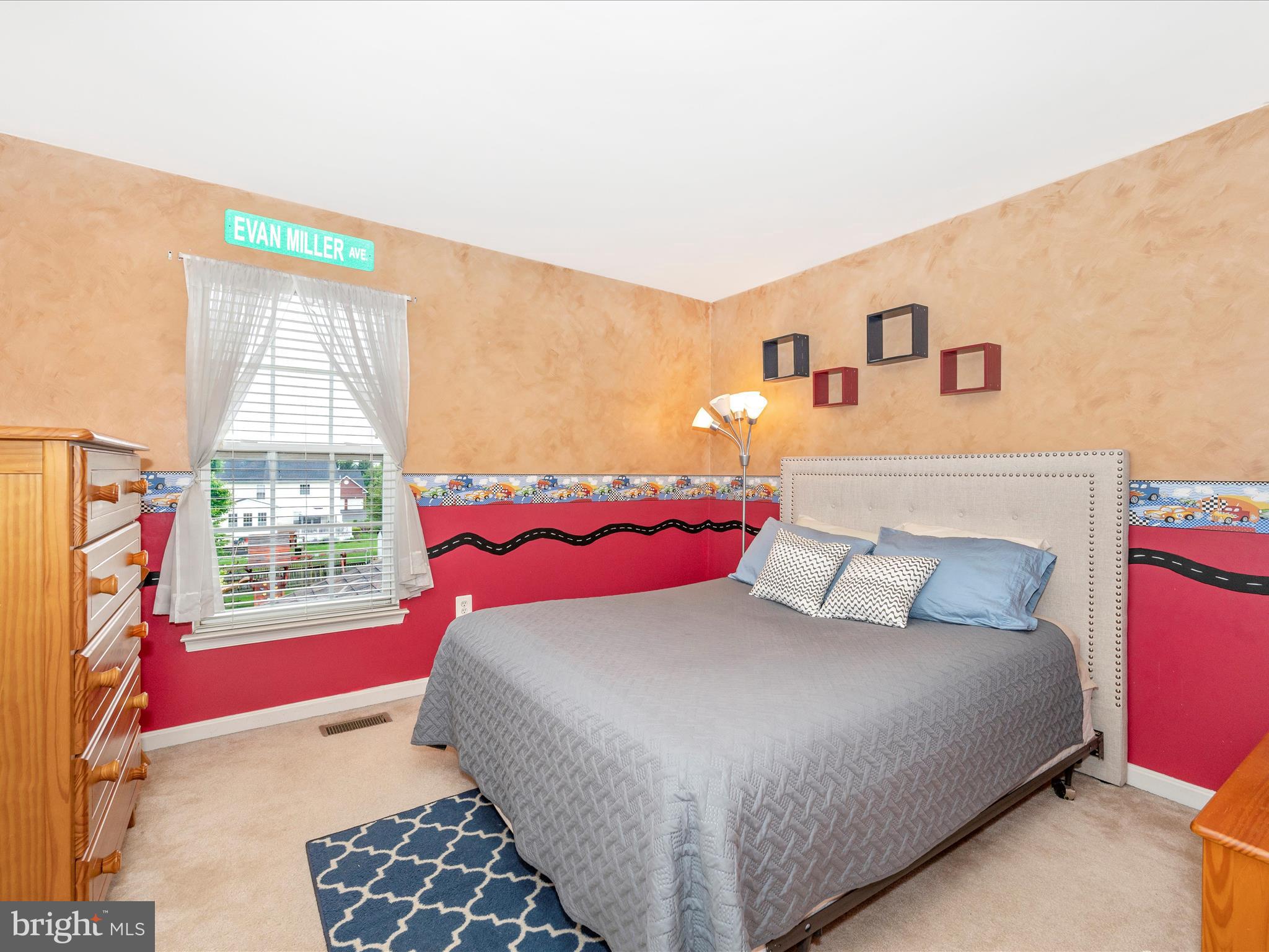 GREEN HILL MANOR - Residential