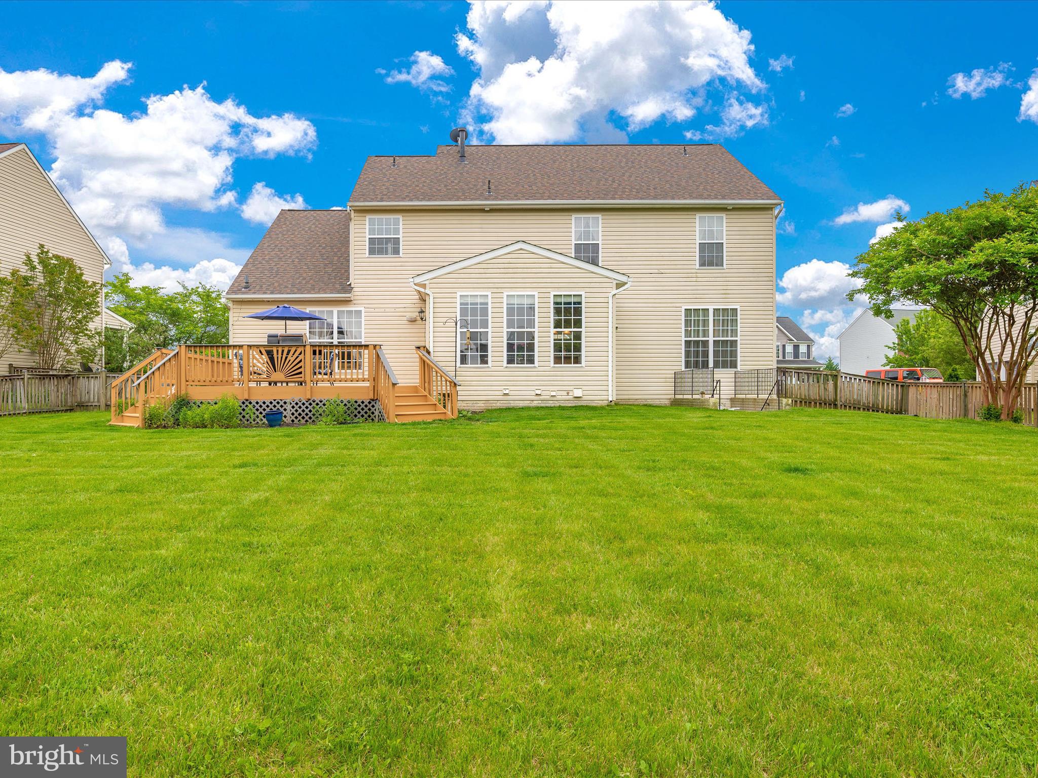 GREEN HILL MANOR - Residential