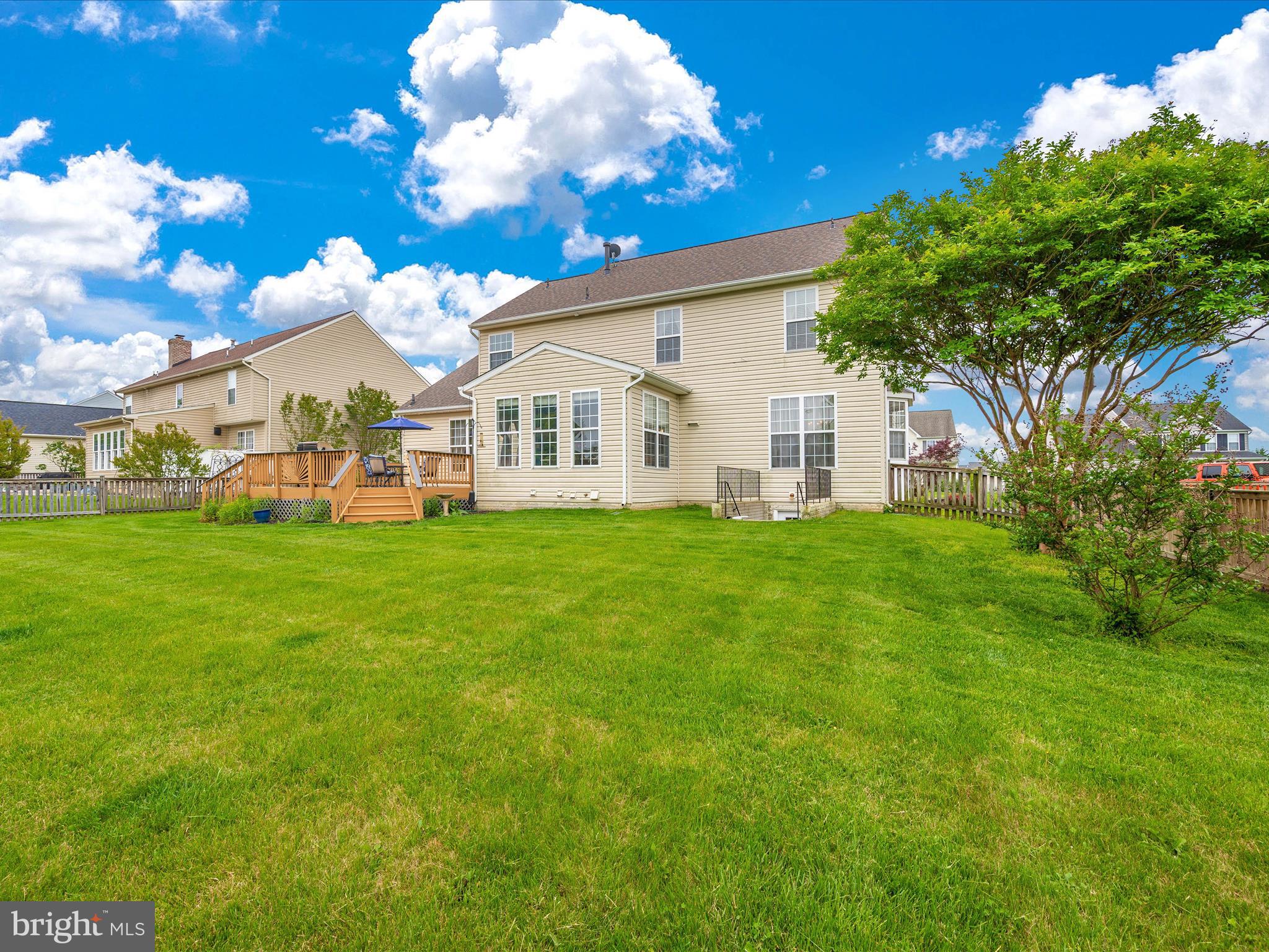 GREEN HILL MANOR - Residential