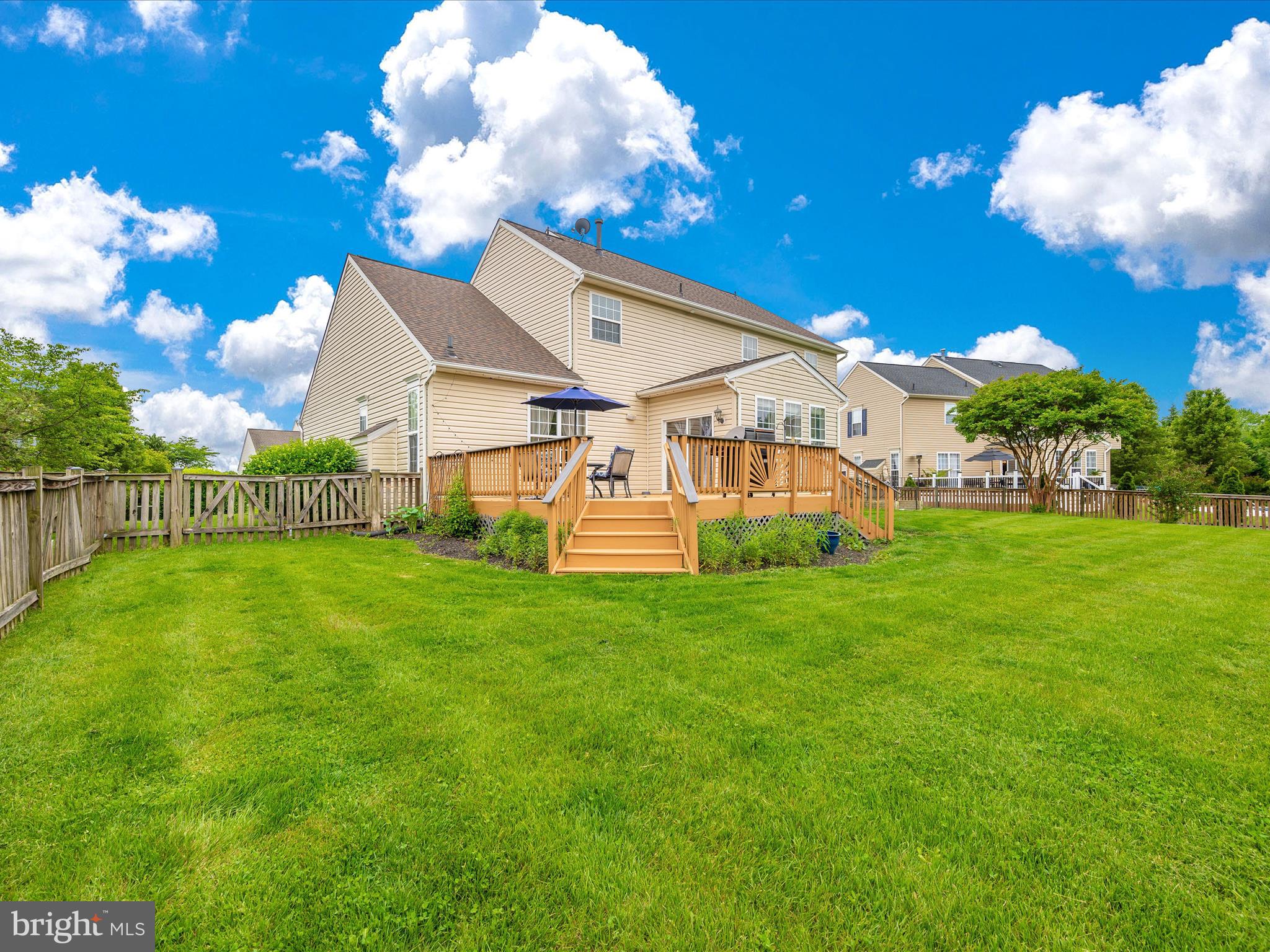 GREEN HILL MANOR - Residential