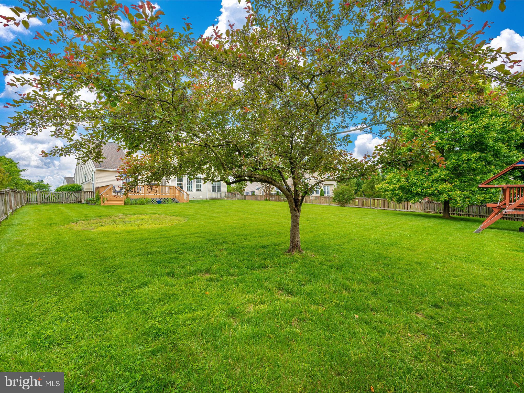 GREEN HILL MANOR - Residential