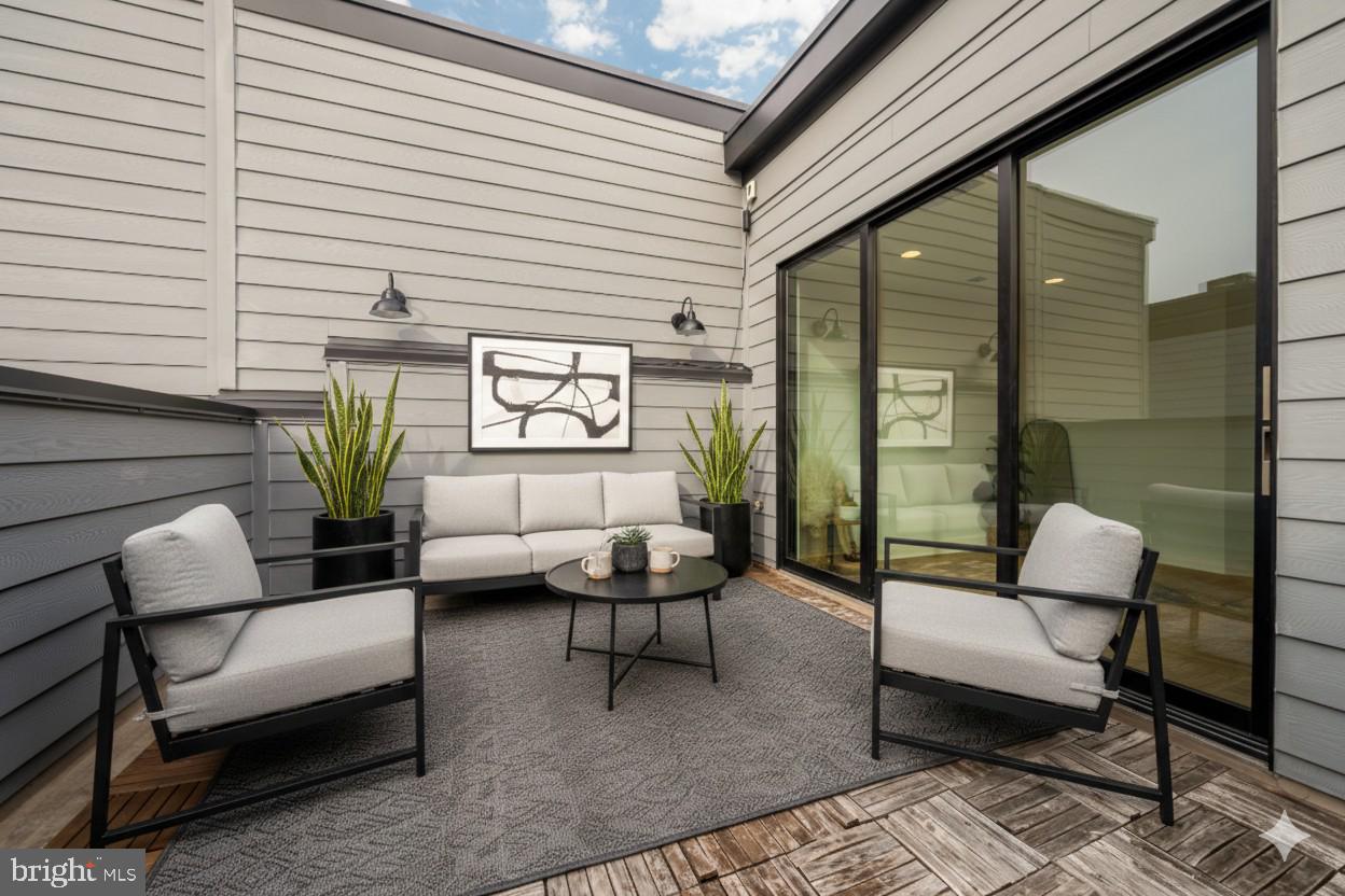 RESTON STATION - Residential