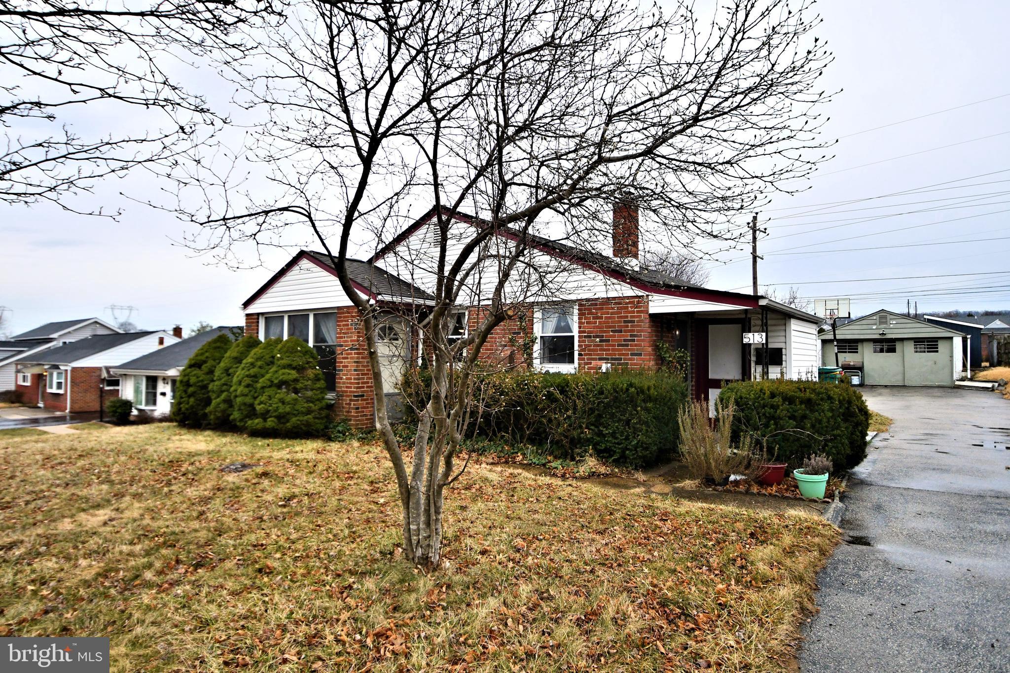 VALLEY FORGE HOMES - Residential