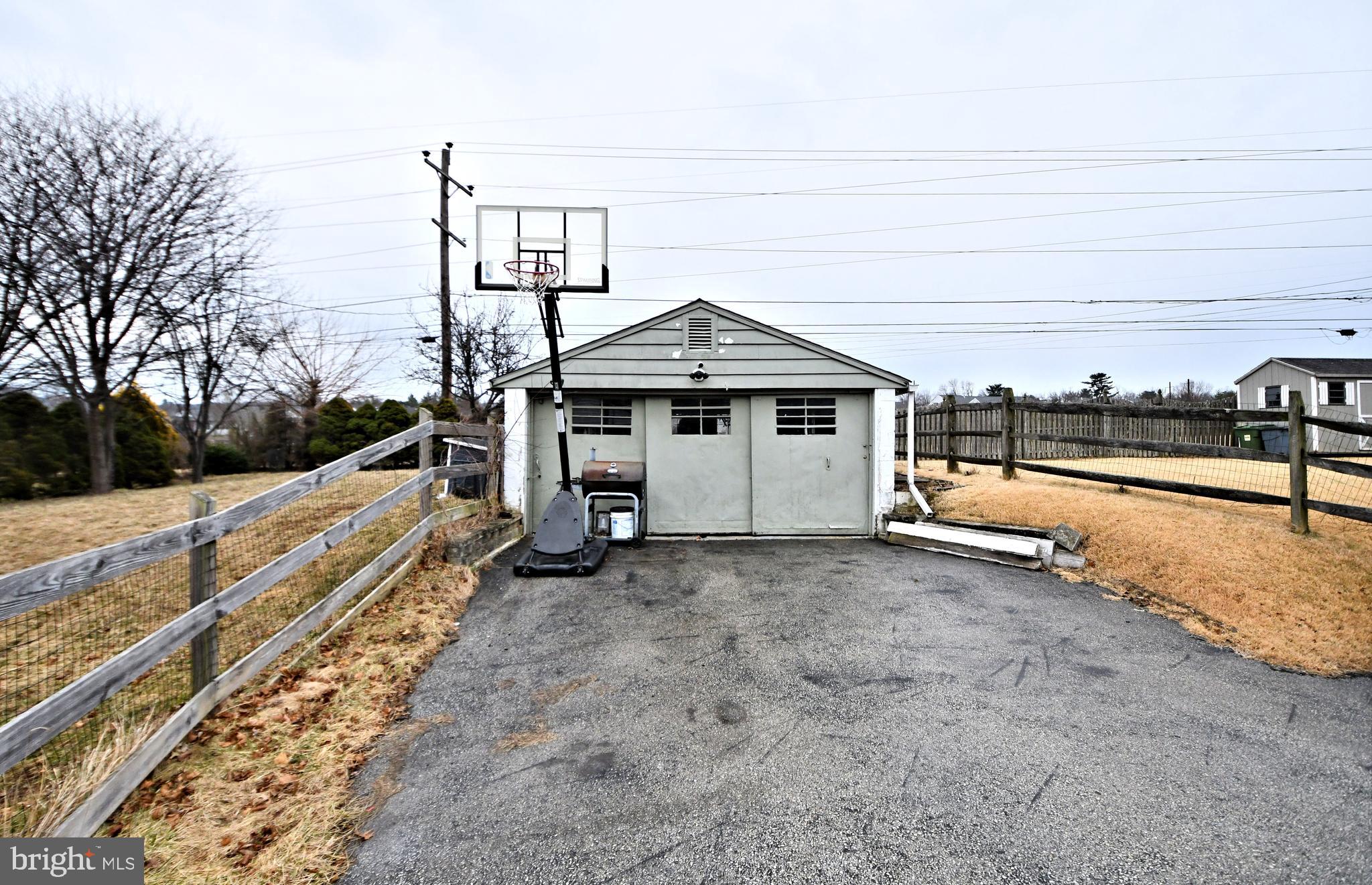 VALLEY FORGE HOMES - Residential