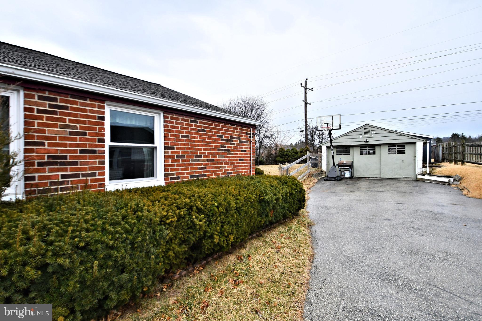 VALLEY FORGE HOMES - Residential