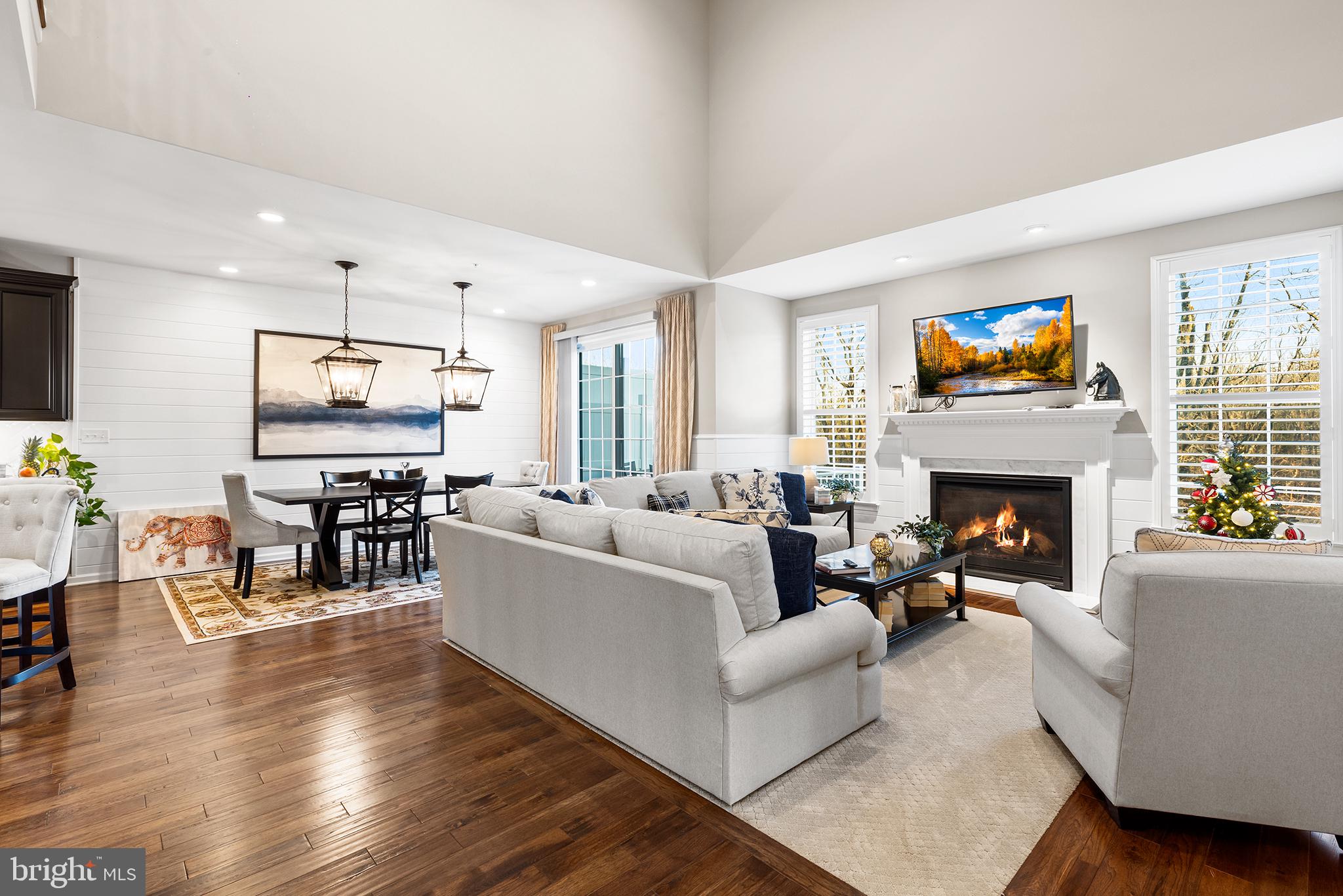 REGENCY AT HILLTOWN - Residential