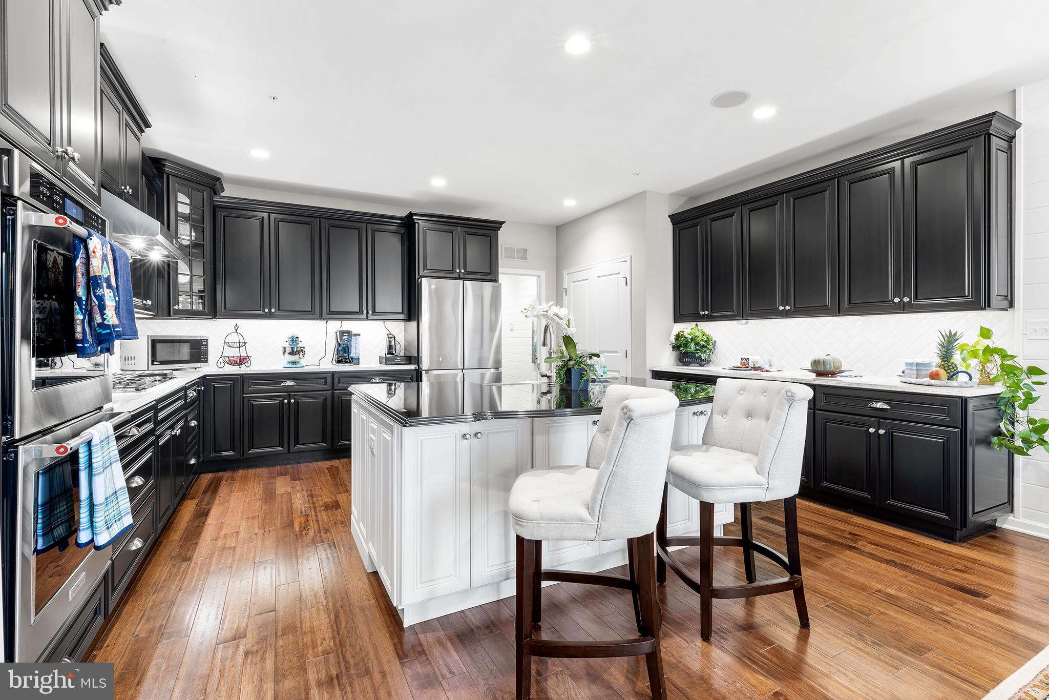 REGENCY AT HILLTOWN - Residential