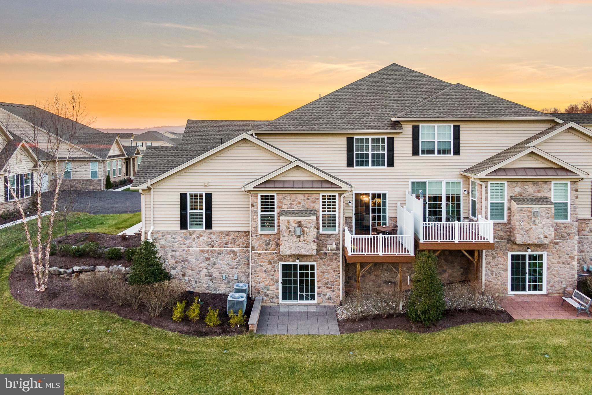 REGENCY AT HILLTOWN - Residential