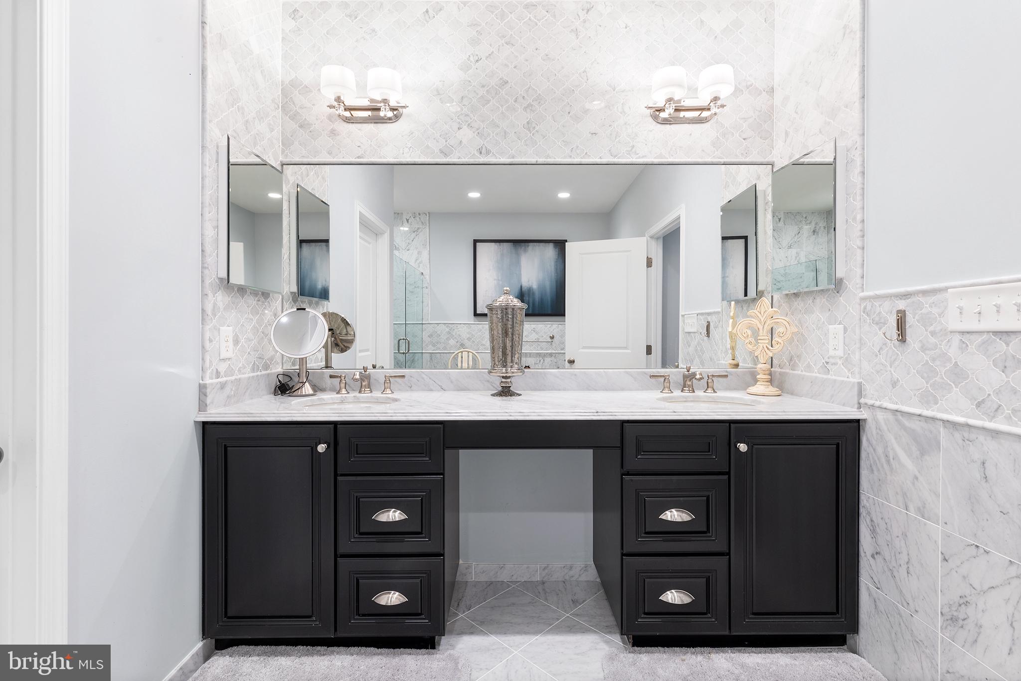 REGENCY AT HILLTOWN - Residential