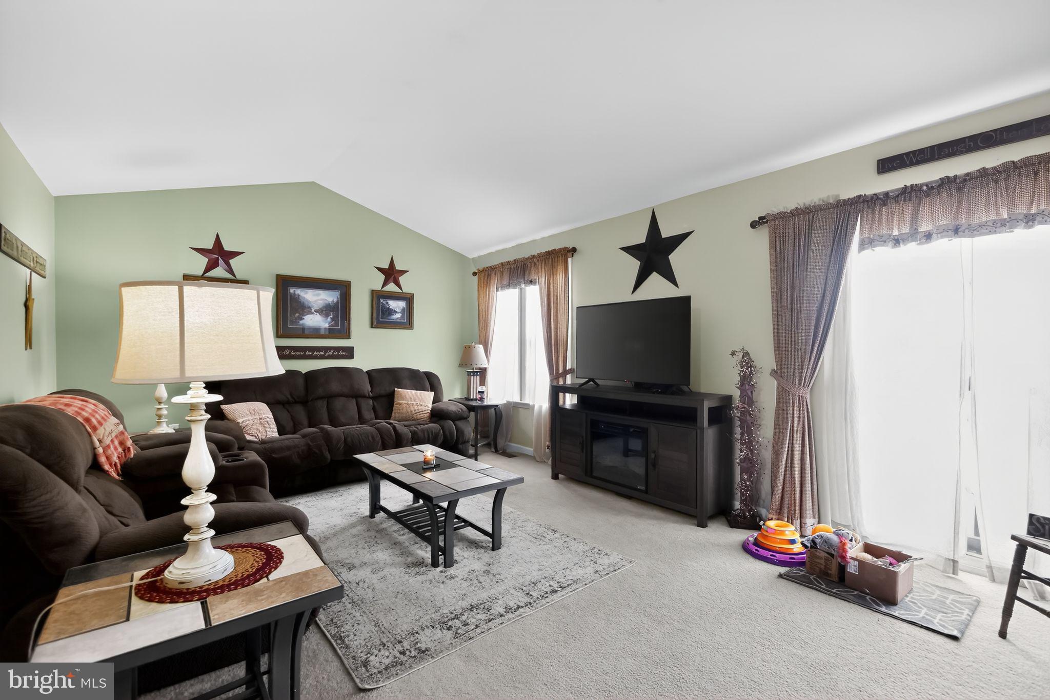 STONEBROOK VILLAGE - Residential