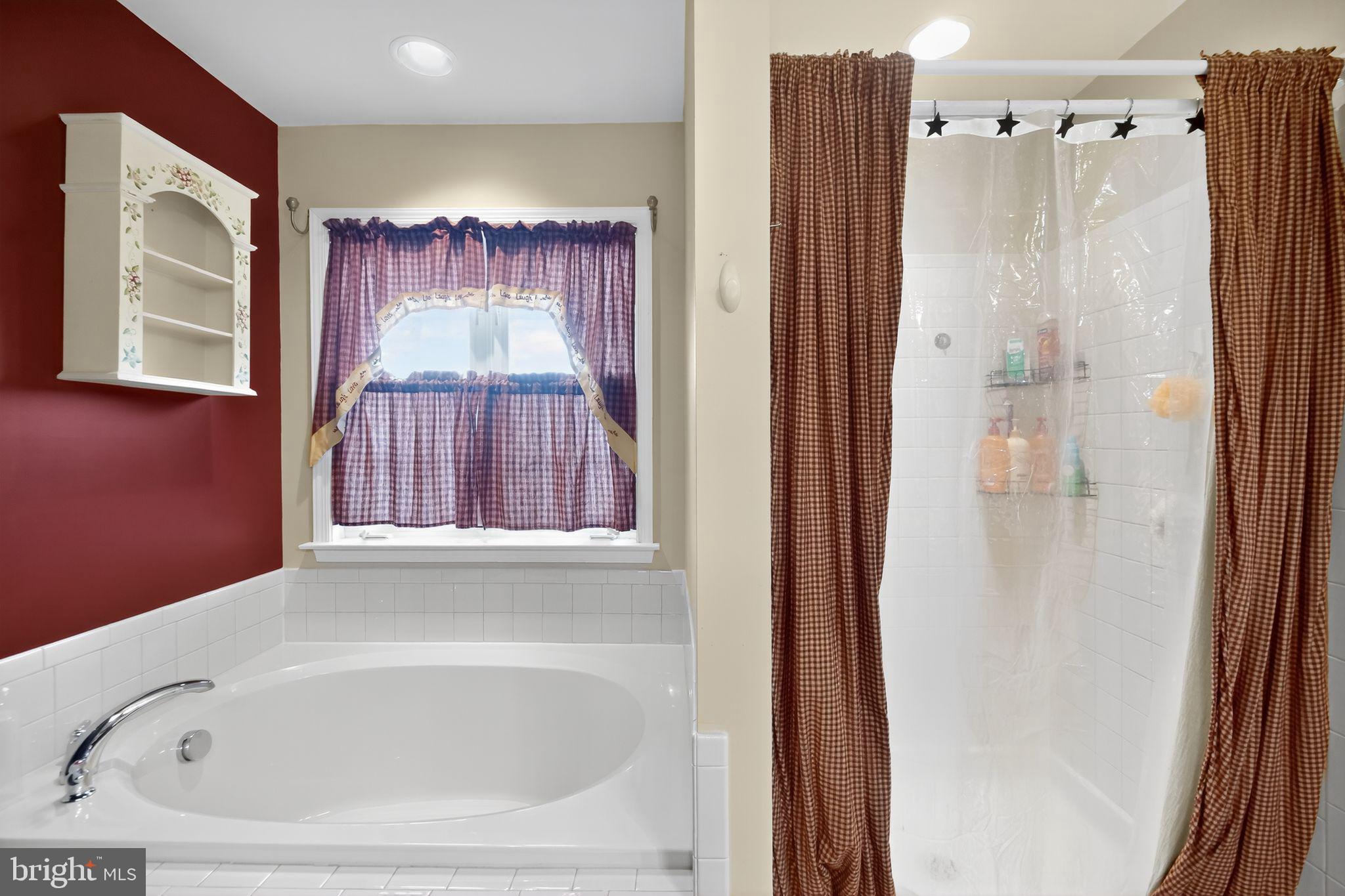 STONEBROOK VILLAGE - Residential