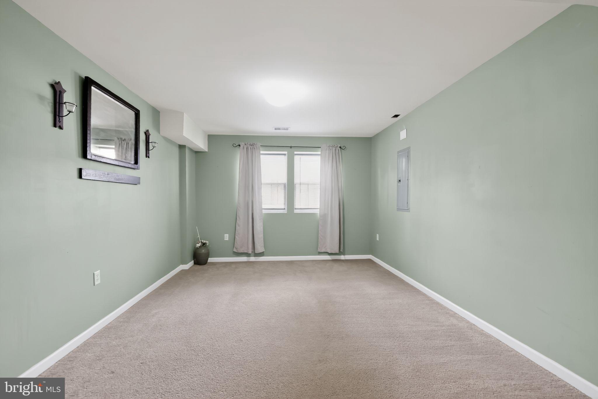 STONEBROOK VILLAGE - Residential