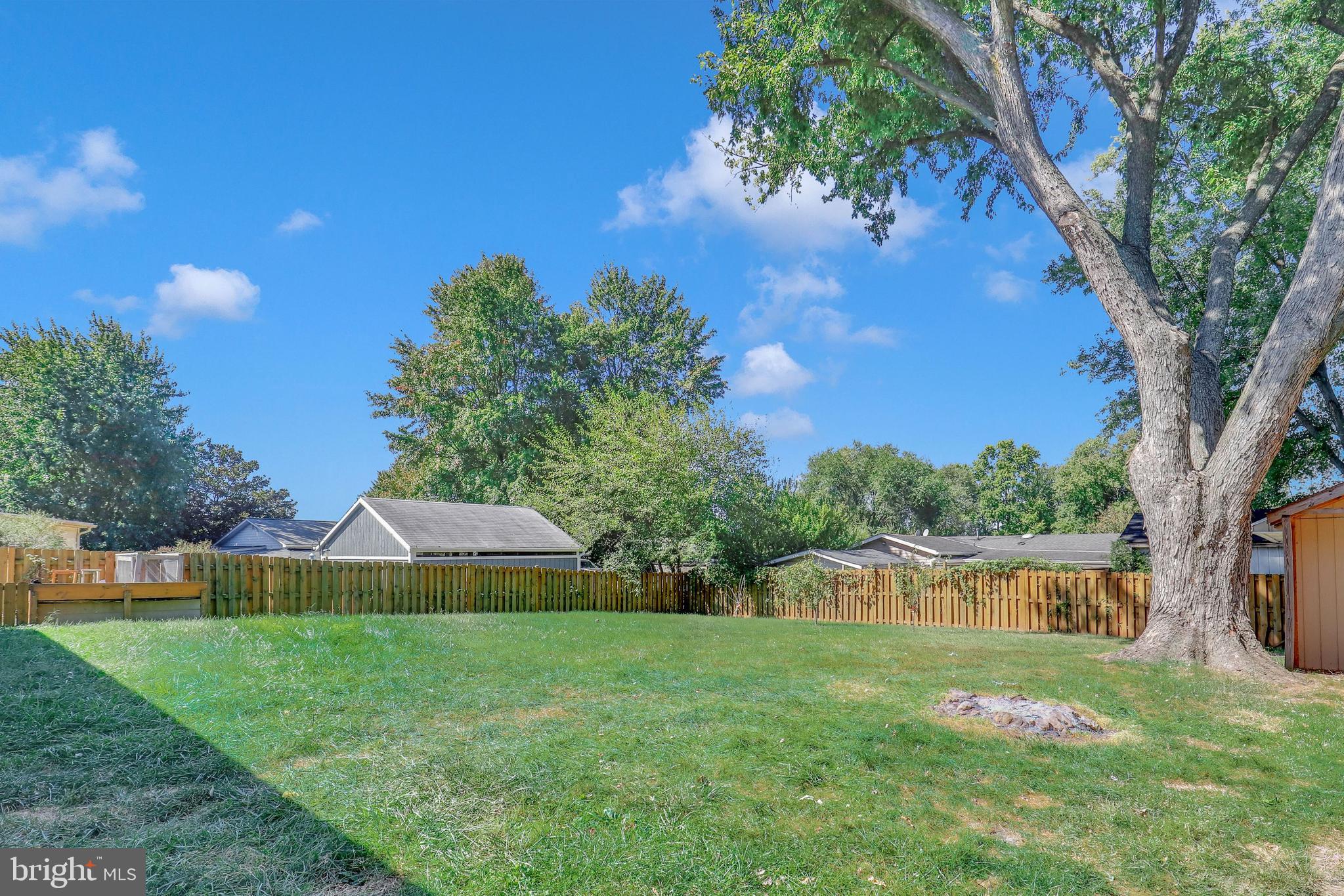 STERLING  PARK - Residential