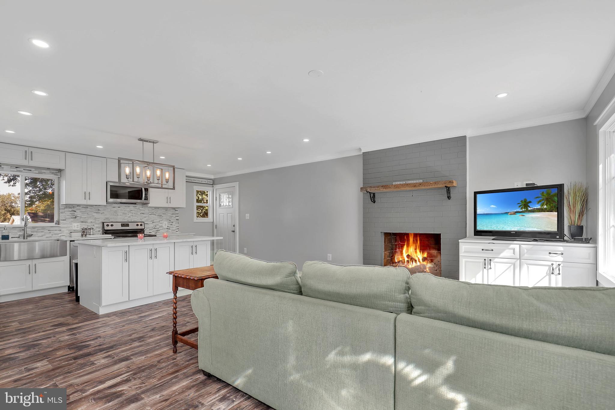 STERLING  PARK - Residential