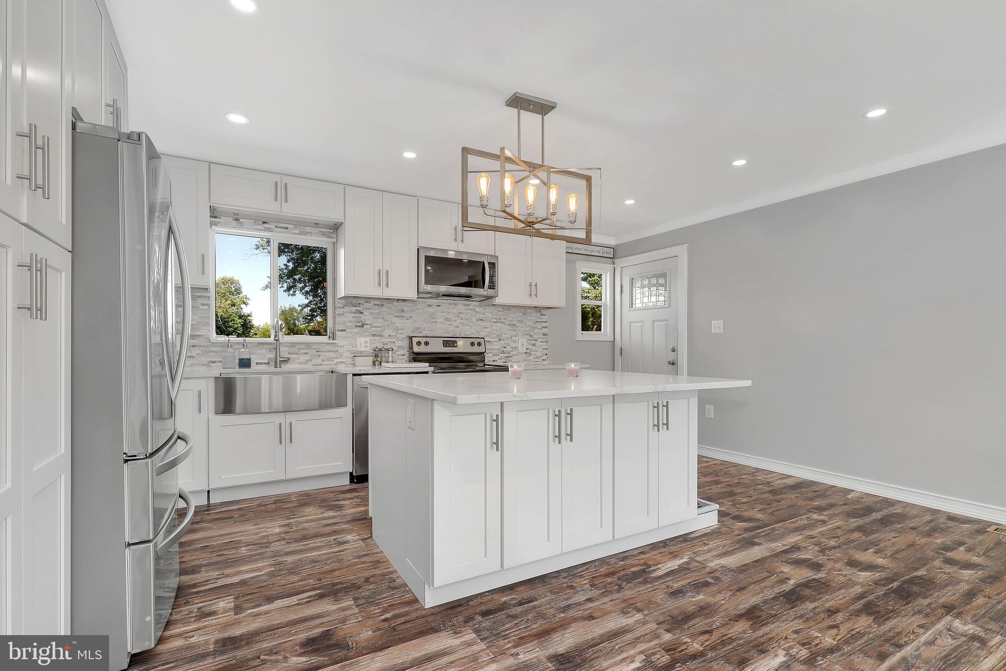 STERLING  PARK - Residential