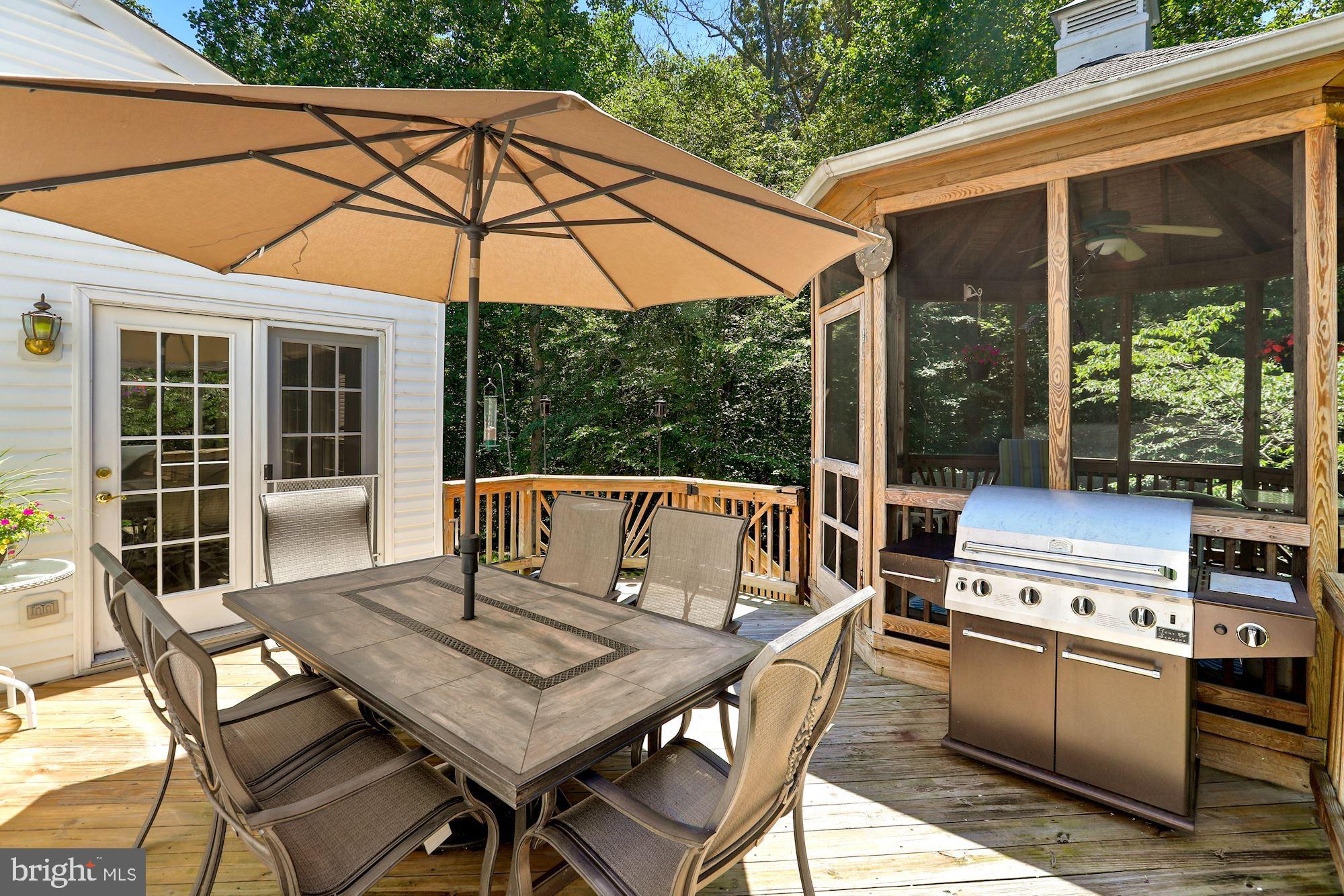 CREST RIDGE ESTATES - Residential