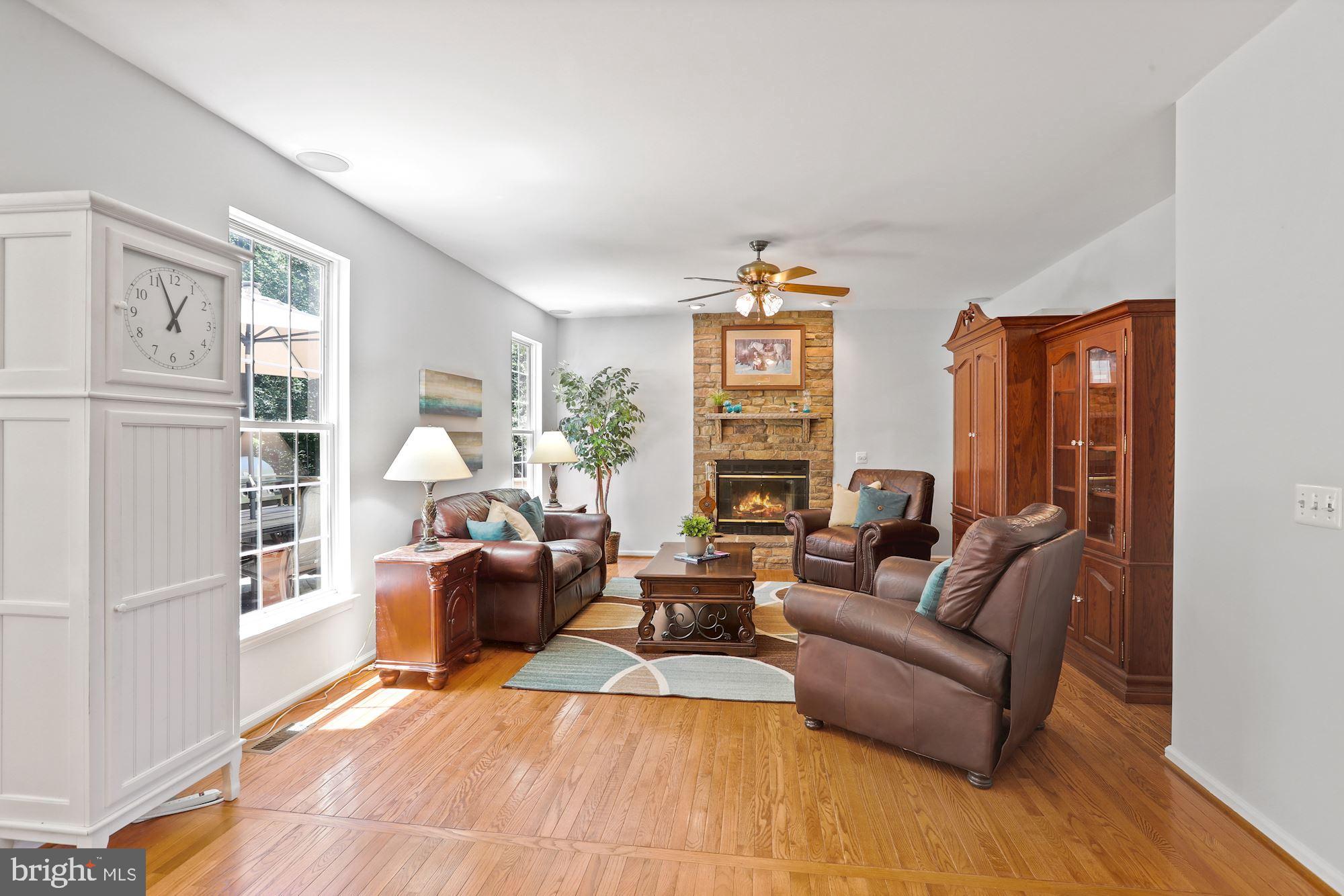 CREST RIDGE ESTATES - Residential