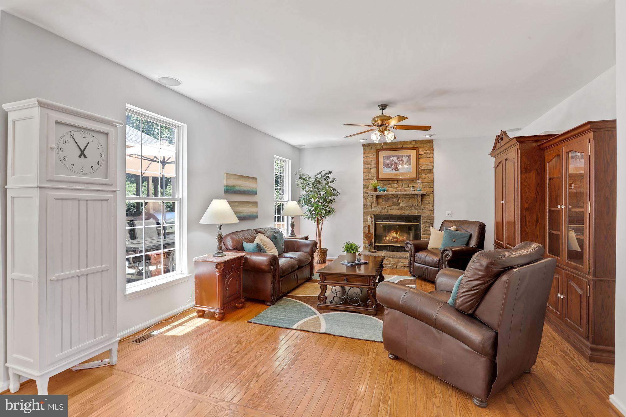 CREST RIDGE ESTATES - Residential