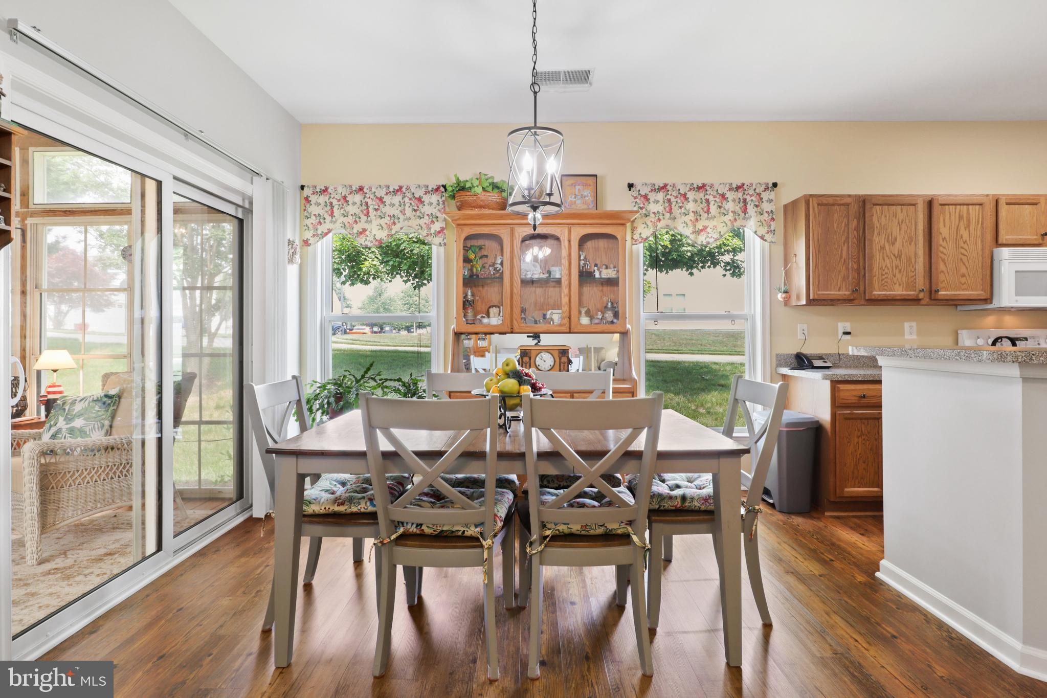 FALLS RUN - Residential