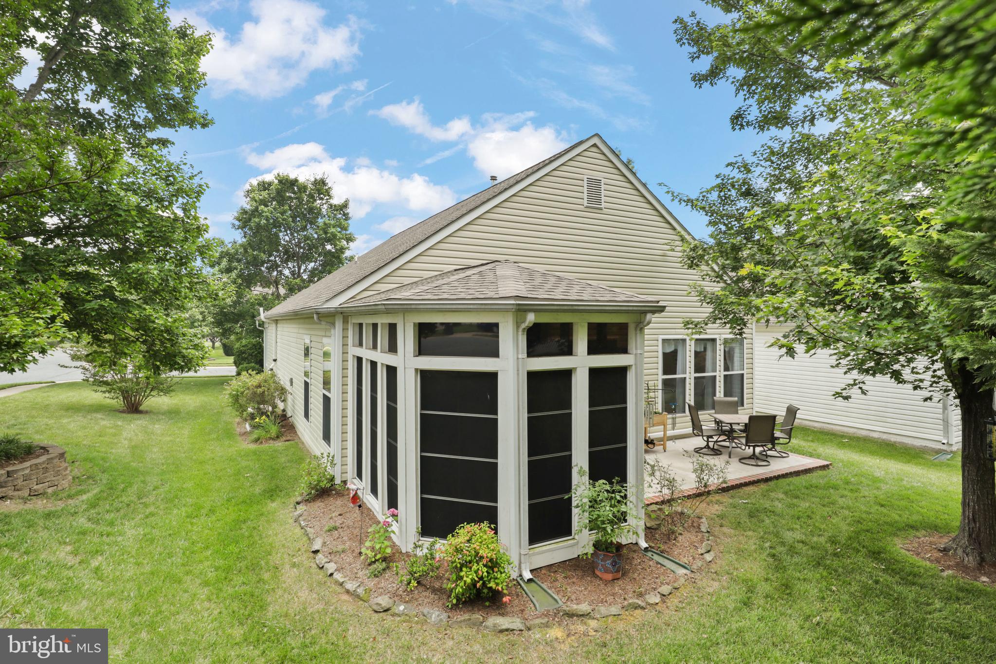 FALLS RUN - Residential