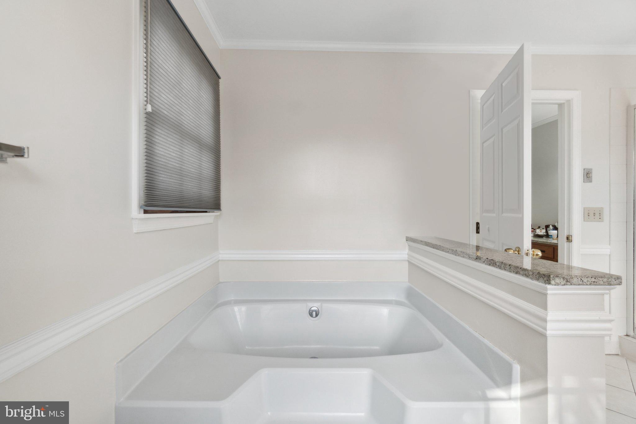 BAI NOLA WOODS - Residential