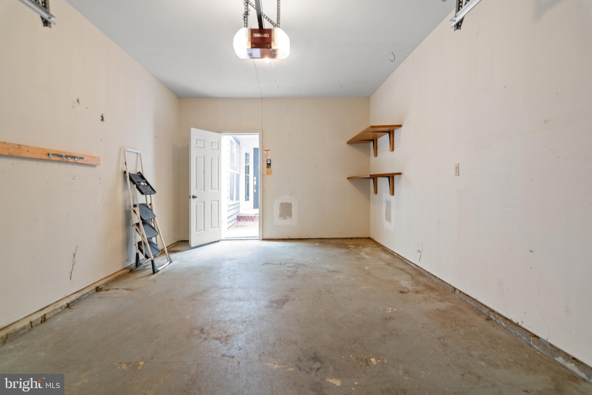 RIVA TRACE - Residential