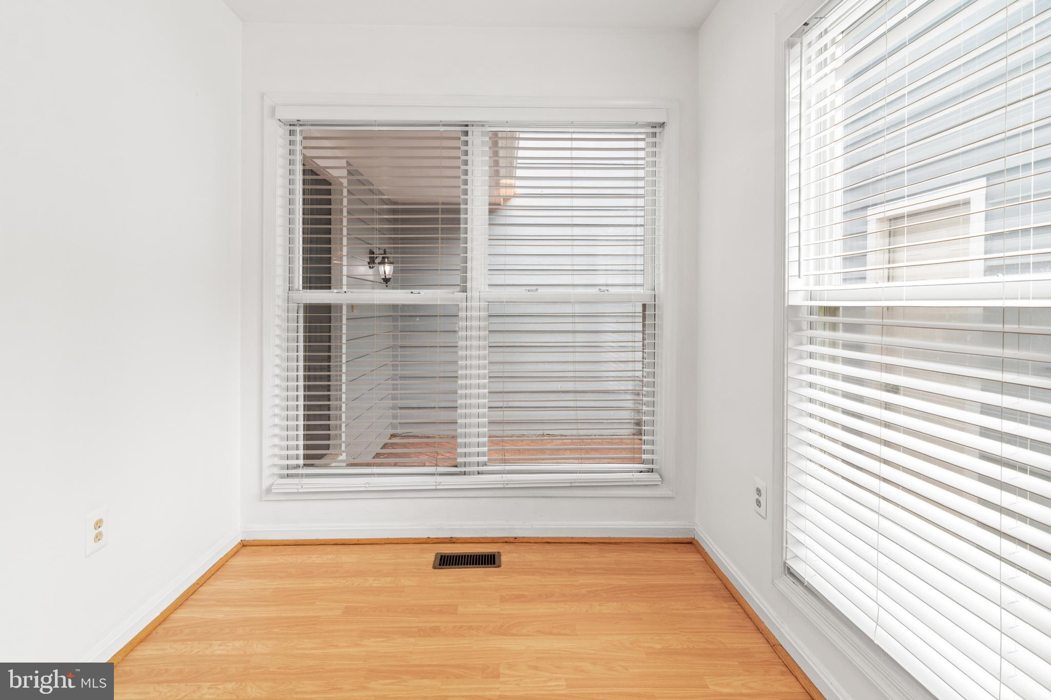 RIVA TRACE - Residential