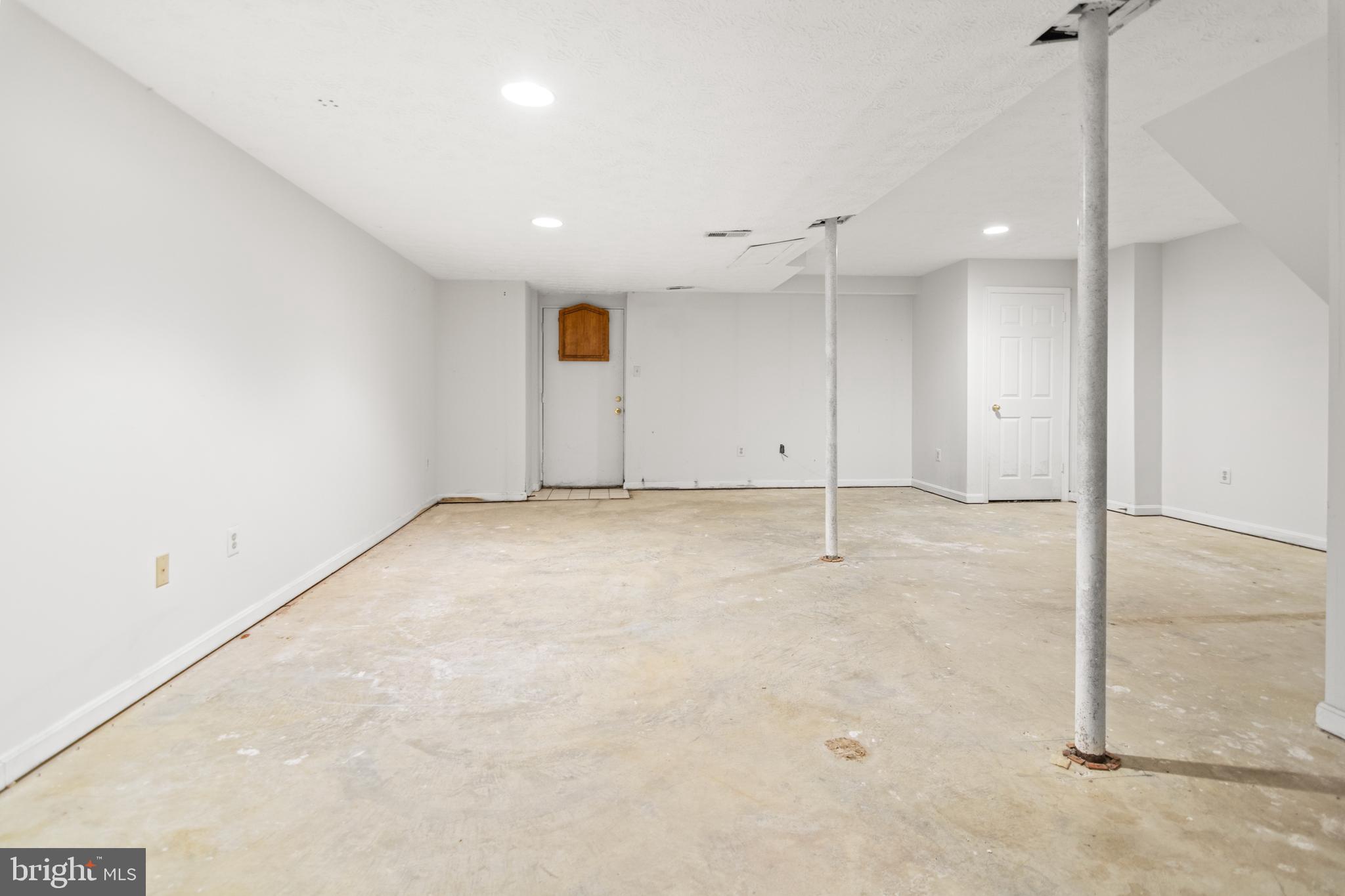 RIVA TRACE - Residential