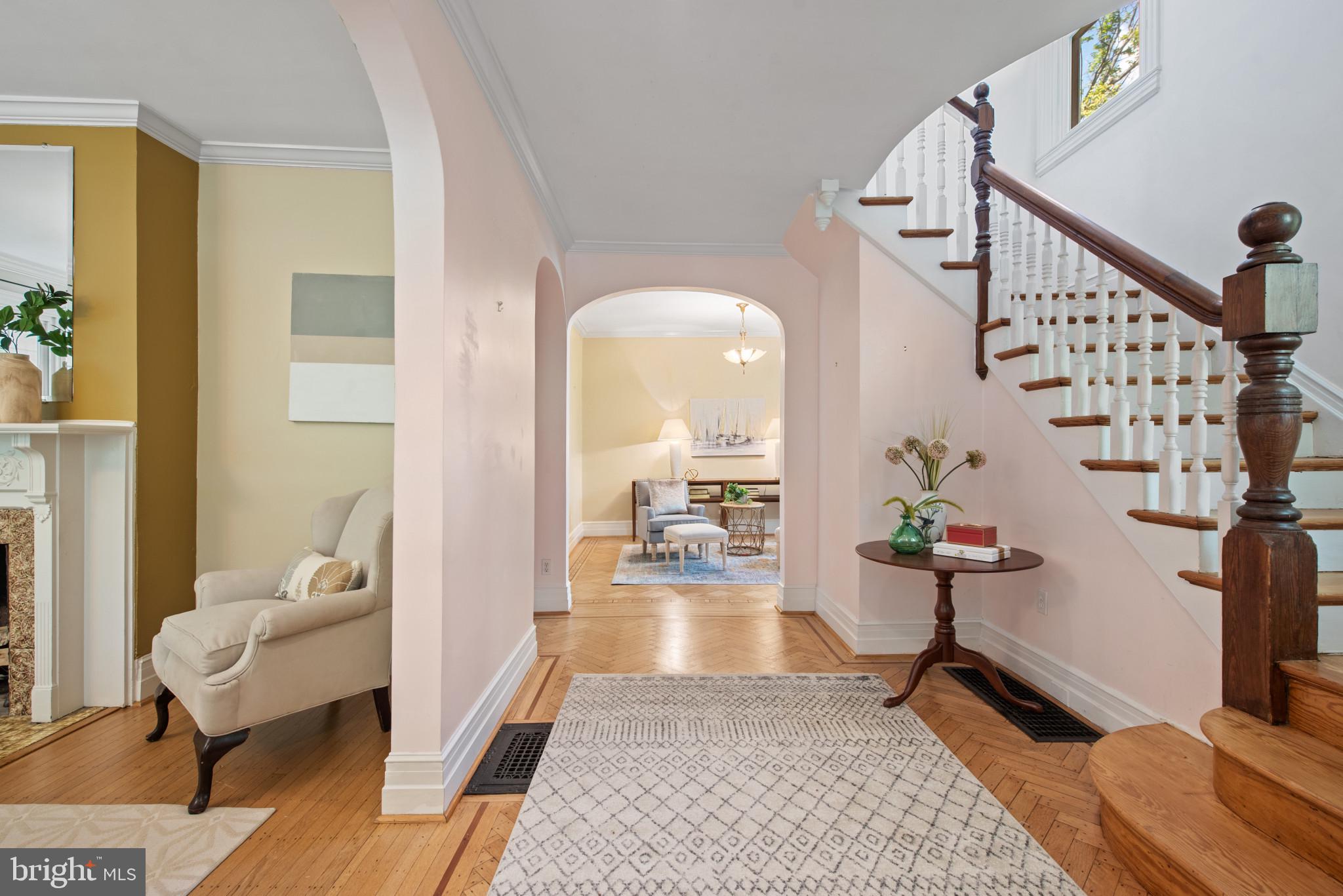 ROLAND PARK - Residential