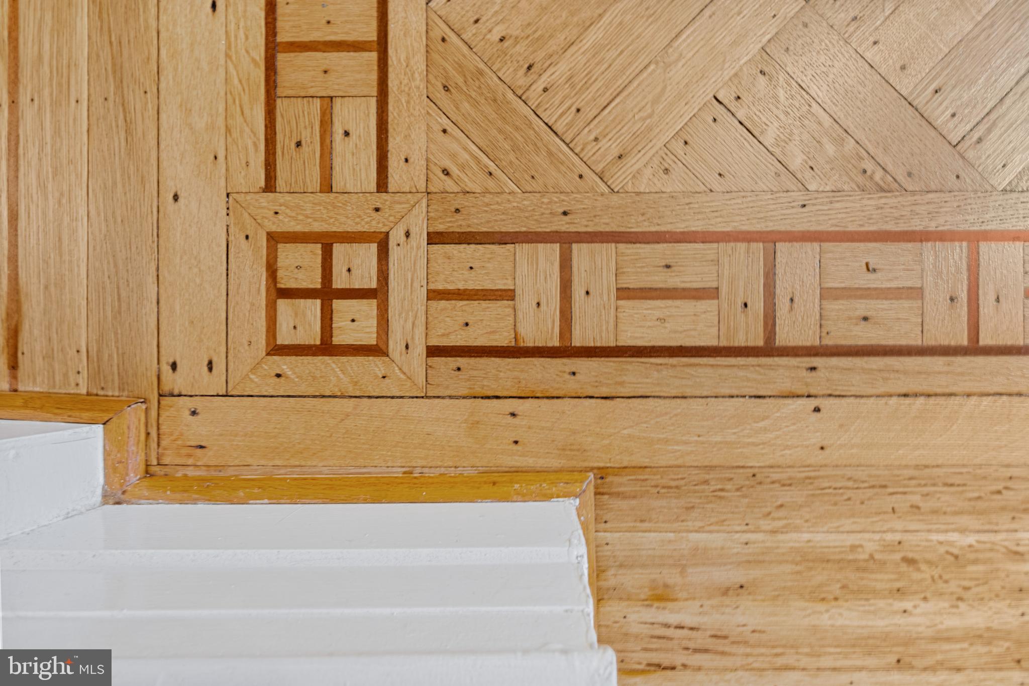 ROLAND PARK - Residential