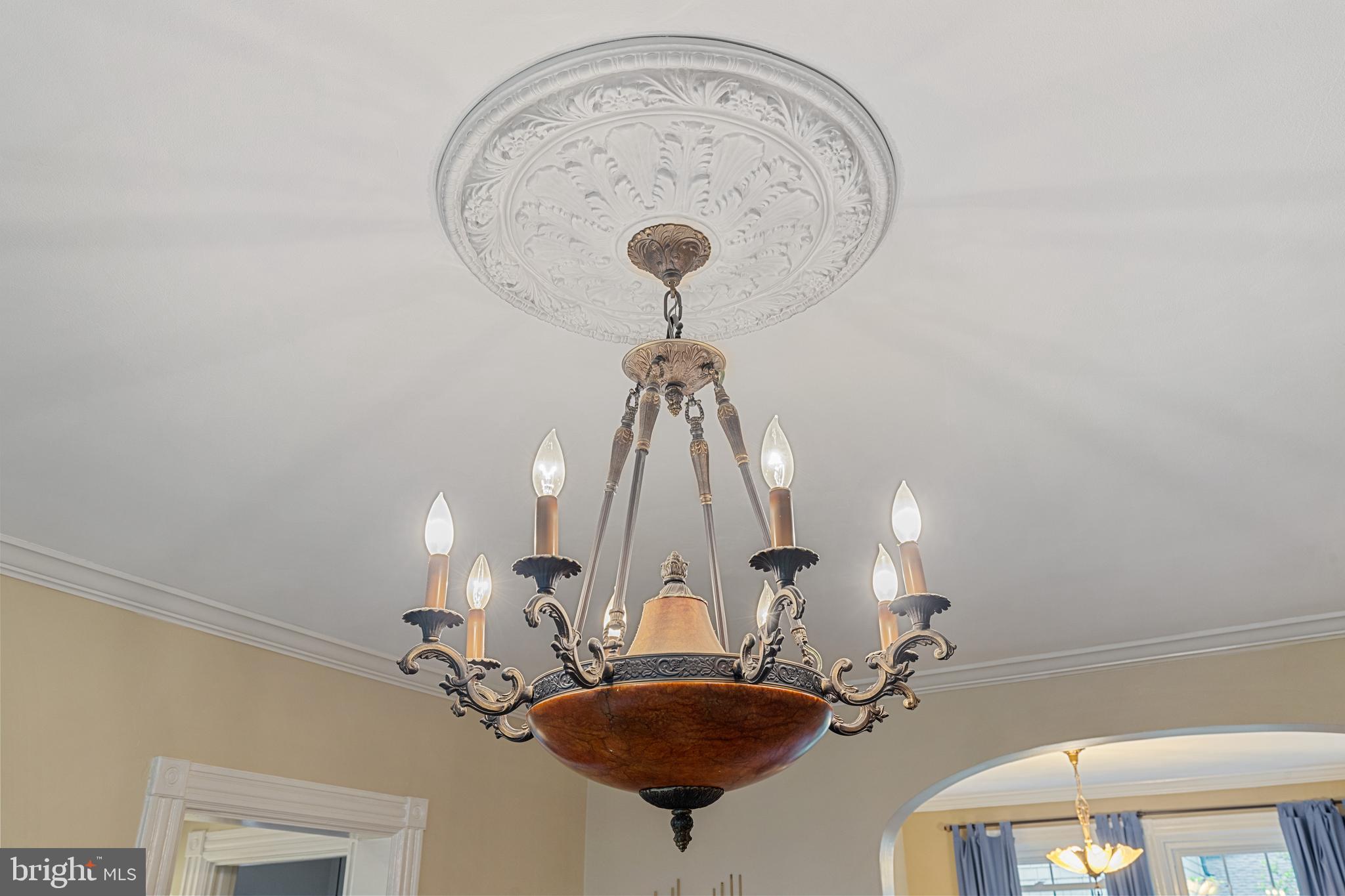 ROLAND PARK - Residential