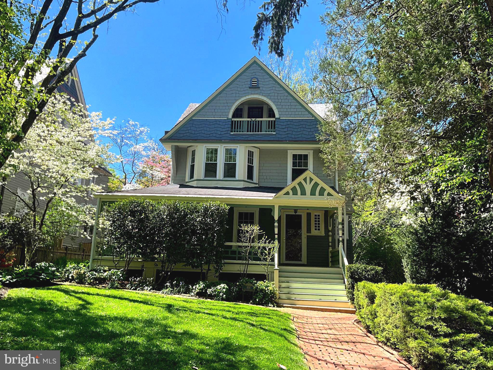 ROLAND PARK - Residential