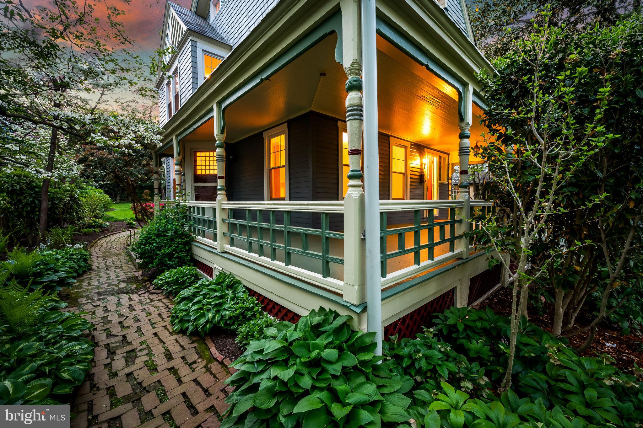 ROLAND PARK - Residential