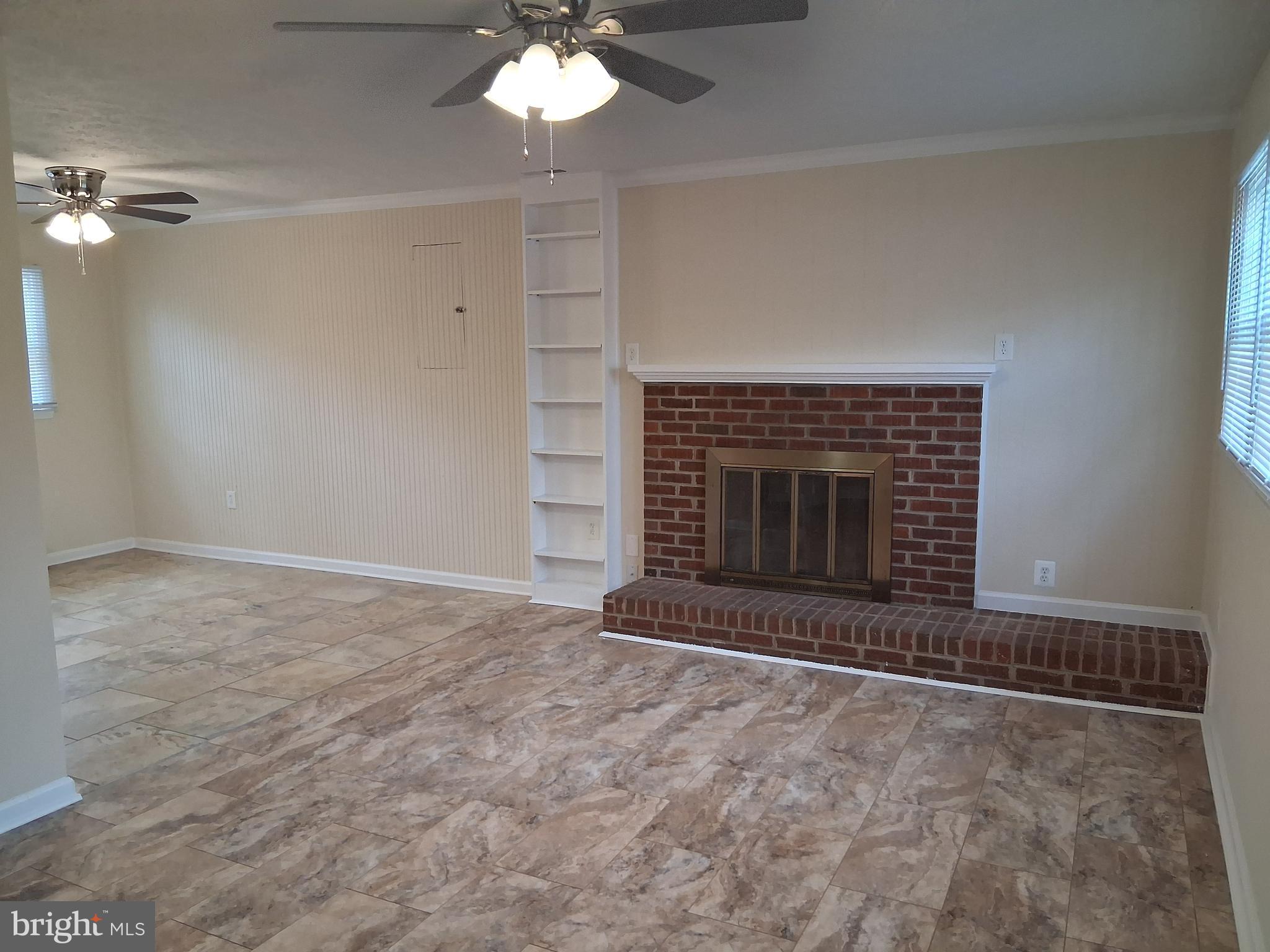 ROYAL VIEW ESTATES - Residential