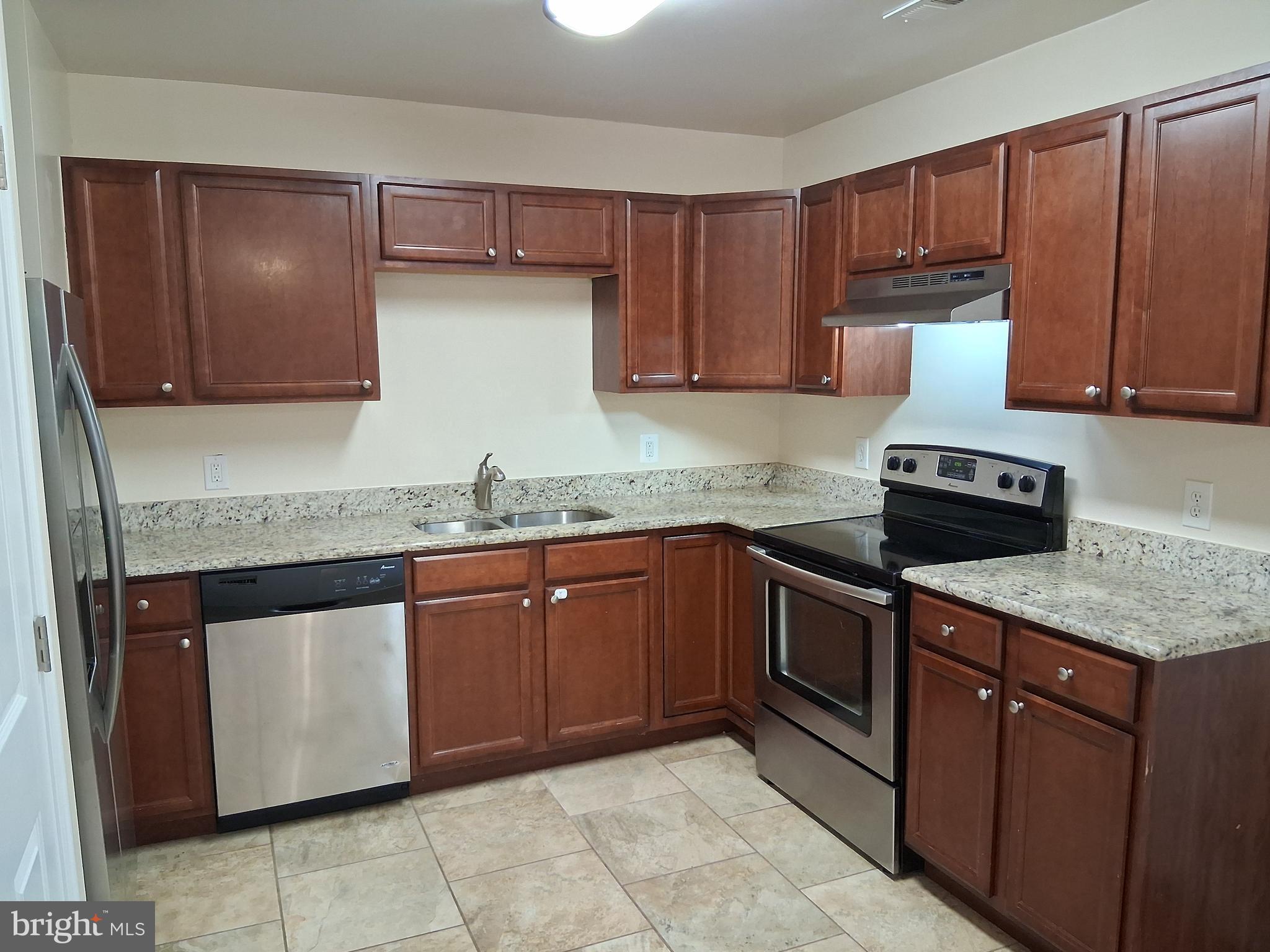 ROYAL VIEW ESTATES - Residential