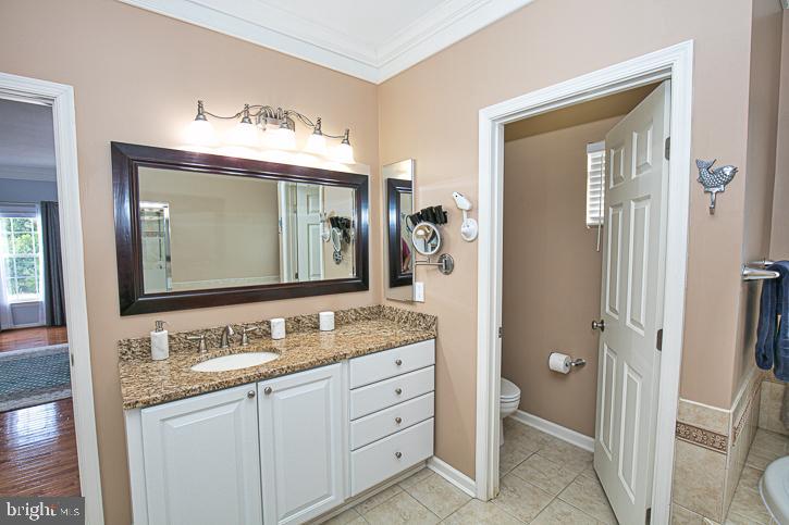 FRANKLIN KNOLL - Residential