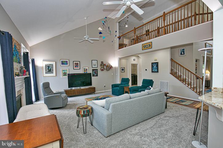 FRANKLIN KNOLL - Residential