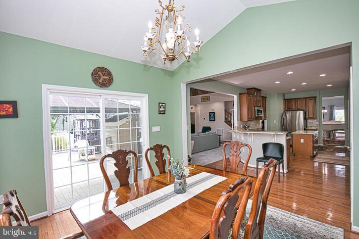 FRANKLIN KNOLL - Residential