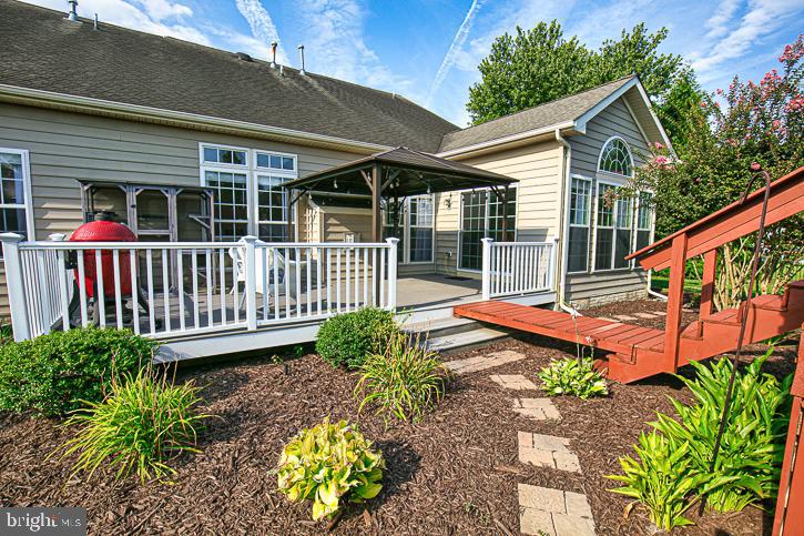 FRANKLIN KNOLL - Residential