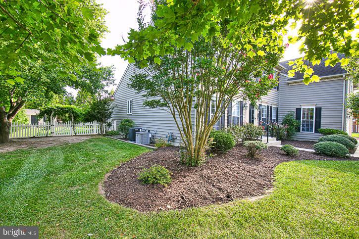 FRANKLIN KNOLL - Residential