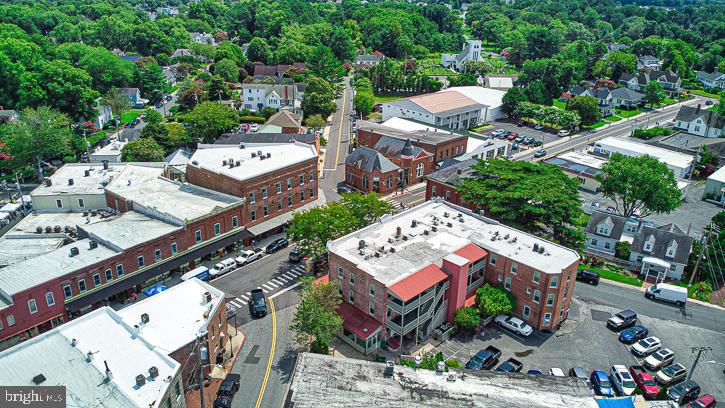 FRANKLIN KNOLL - Residential