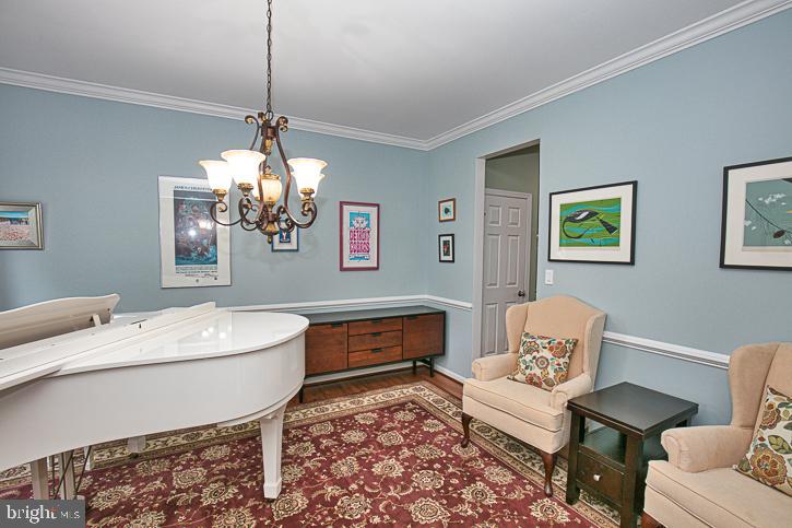 FRANKLIN KNOLL - Residential