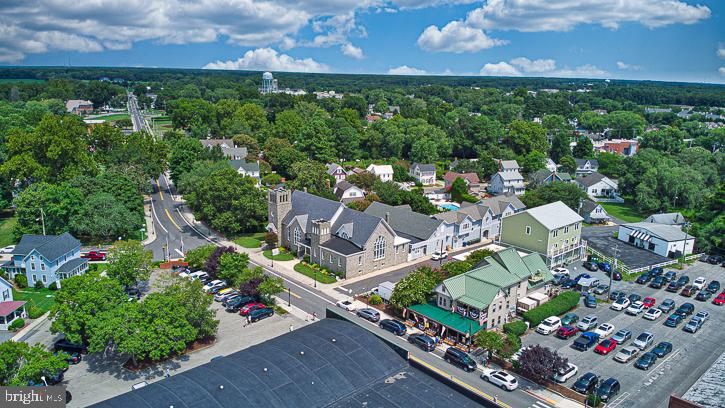 FRANKLIN KNOLL - Residential